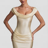 Elefántcsont Színű Off-Shoulder Drapé Mini Ruha Szatén Anyagból