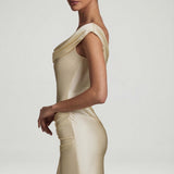 Elefántcsont Színű Off-Shoulder Drapé Mini Ruha Szatén Anyagból