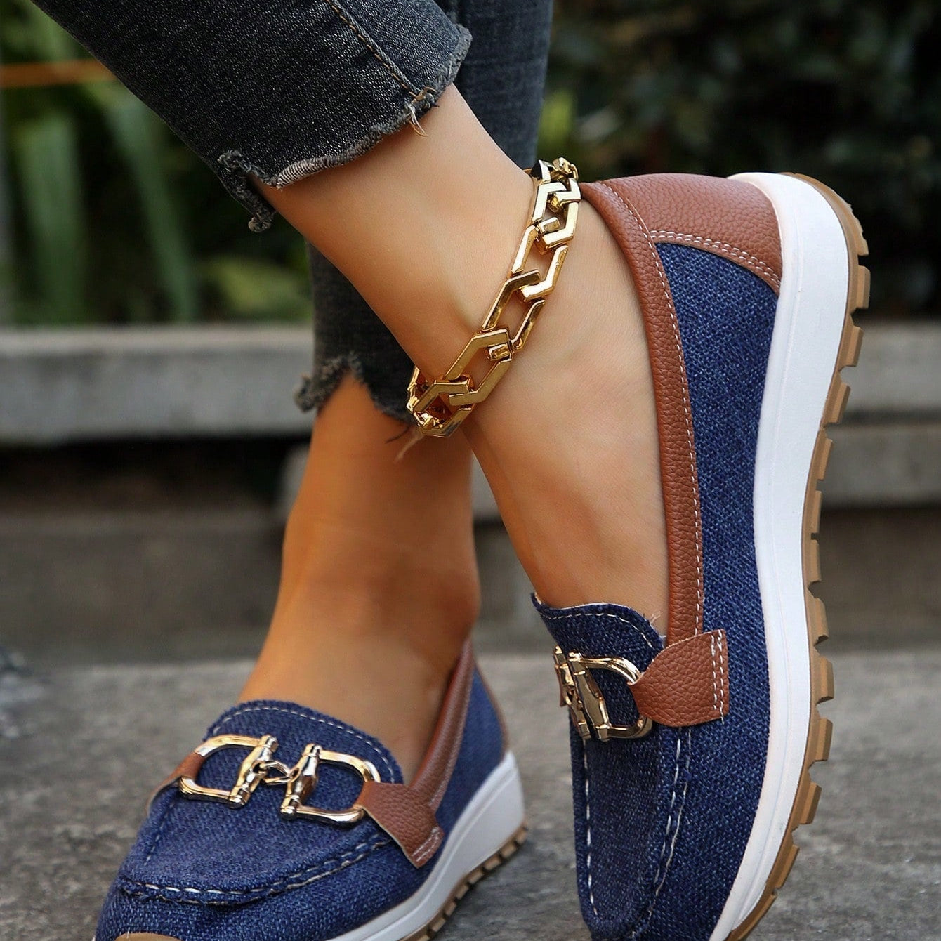 Ellie | Flat Sanga Loafer