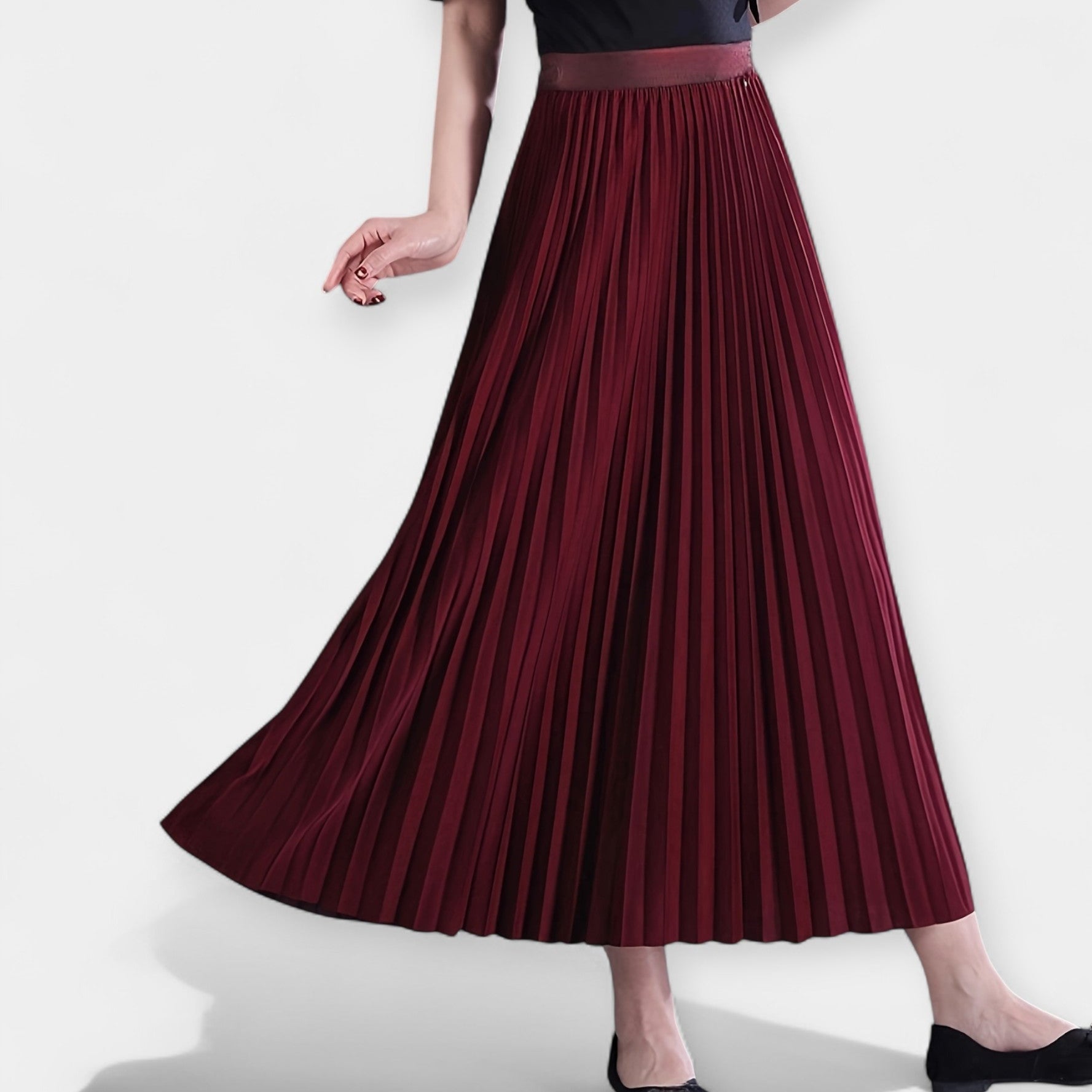 Yasmin | Ráncolt Pliszé Szoknya" can be rewritten as "Yasmin | Ruffled Pleated Skirt.