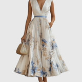 "Siena | Elegáns Plissé Maxi Ruha" can be rewritten as "Siena | Stílusos Plissé Maxi Ruha".