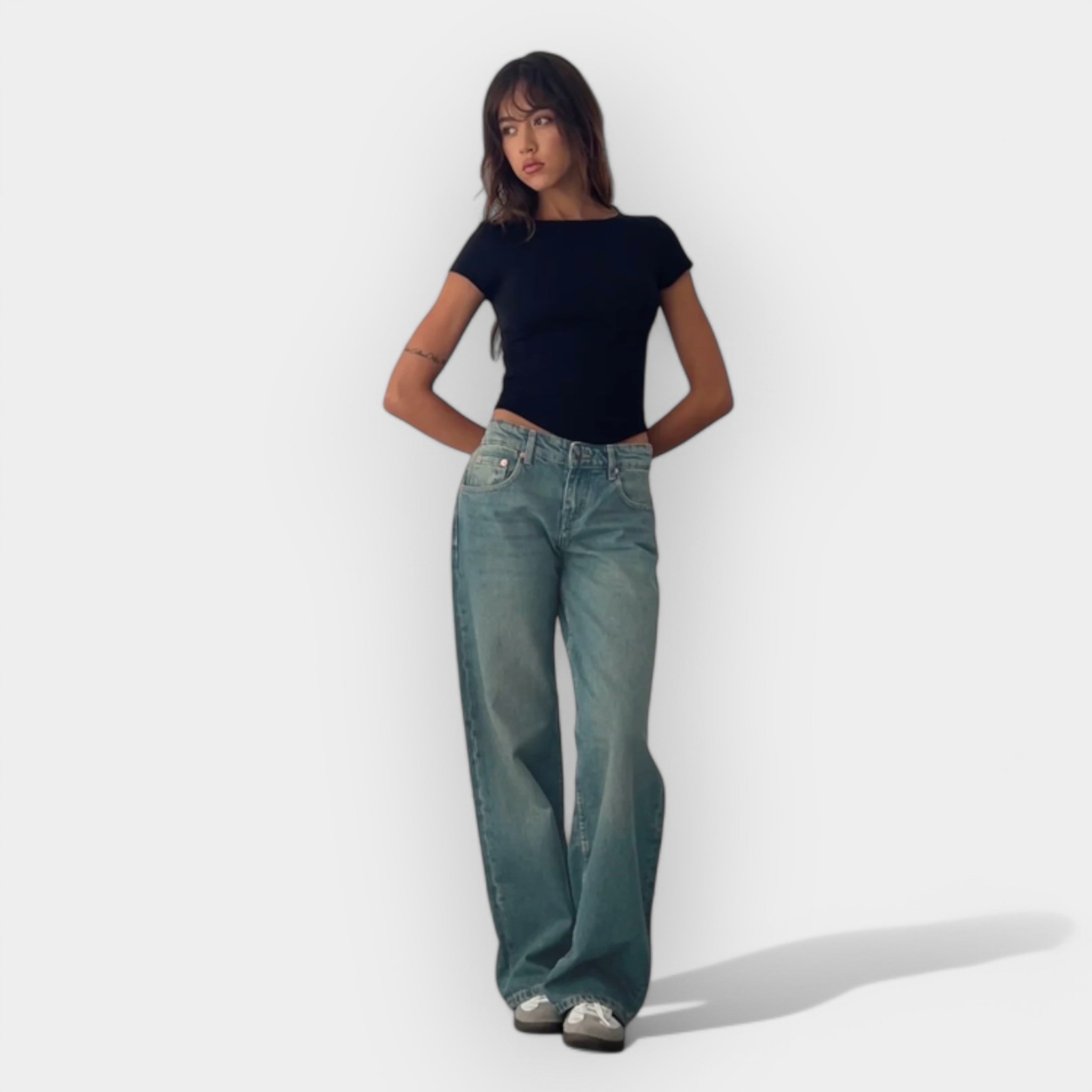 Lina | Low-Rise Jeans