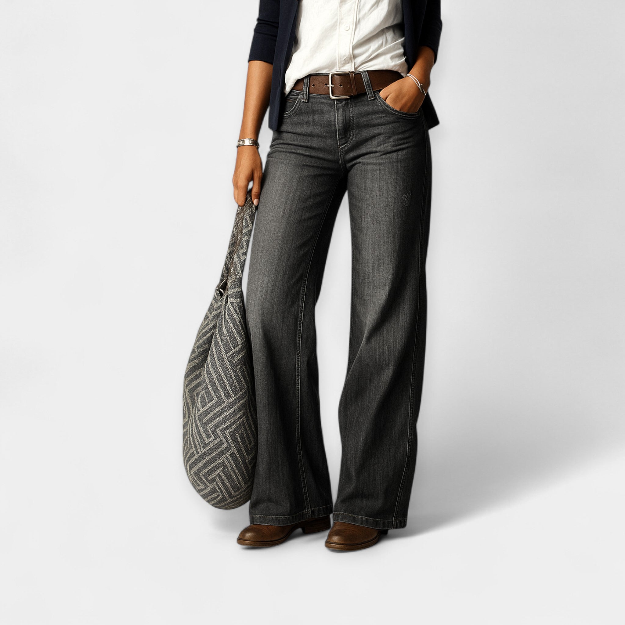 Esma | Klasszikus Jeans