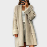 Eufemia | Kort Pikk Knit Cardigan