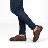 Emily | Puha Meleg Barna" could be rephrased as "Emily | Cozy Warm Brown.