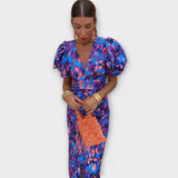 Vanessa | Elegáns V-nyakú Ruha