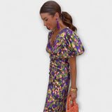 Vanessa | Elegáns V-nyakú Ruha