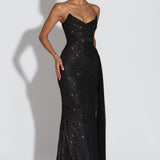 Ashika Maxi Ruha - Fekete Csillogás" can be rewritten as "Ashika Maxi Dress - Black Sparkle.