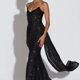 Ashika Maxi Ruha - Fekete Csillogás" can be rewritten as "Ashika Maxi Dress - Black Sparkle.