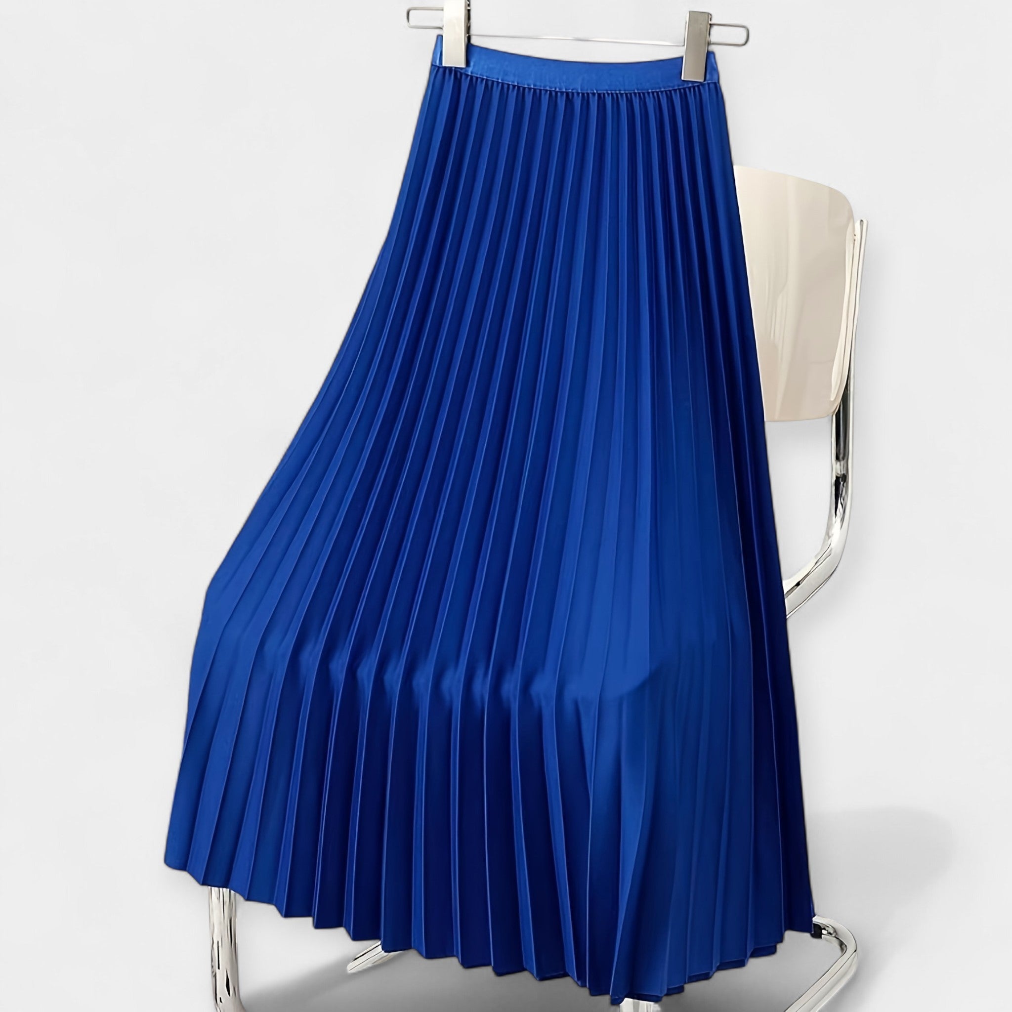 Yasmin | Ráncolt Pliszé Szoknya" can be rewritten as "Yasmin | Ruffled Pleated Skirt.