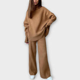 Mara | Laia lõikega minimalistlik komplekt