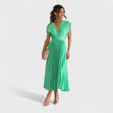 Eduarda | Elegáns Midi Dress