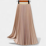 Yasmin | Ráncolt Pliszé Szoknya" can be rewritten as "Yasmin | Ruffled Pleated Skirt.