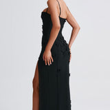Dalary Maxi Ruha - Fekete Béléssel" can be rewritten as "Dalary Maxi Dress - Black Lining.