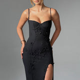 Dalary Maxi Ruha - Fekete Béléssel" can be rewritten as "Dalary Maxi Dress - Black Lining.