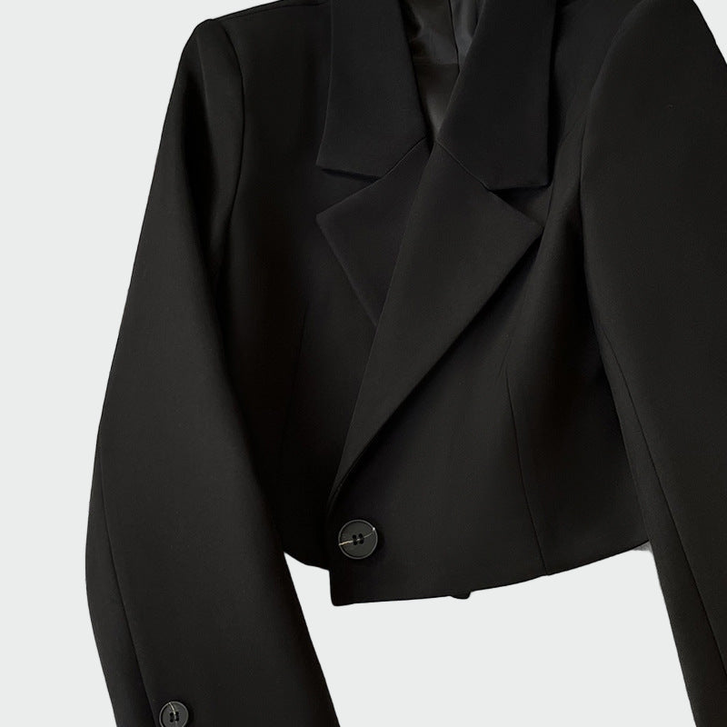 Lenna | Elegantly Tailored Jacket