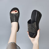 👣【35-43】2025 Női Fényes Wedge Pántos Szandál