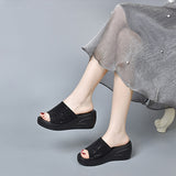 👣【35-43】2025 Női Fényes Wedge Pántos Szandál