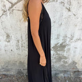 🌸💐 Női elegáns V-nyakú, csipke szegélyes spagettipántos maxiruha
