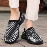 Kényelmes, légáteresztő unisex klumpák