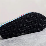 🌈Női alkalmi flip flop szivárványos talppal" can be rewritten as:

"🌈Női szivárványos talpú alkalmi flip flop