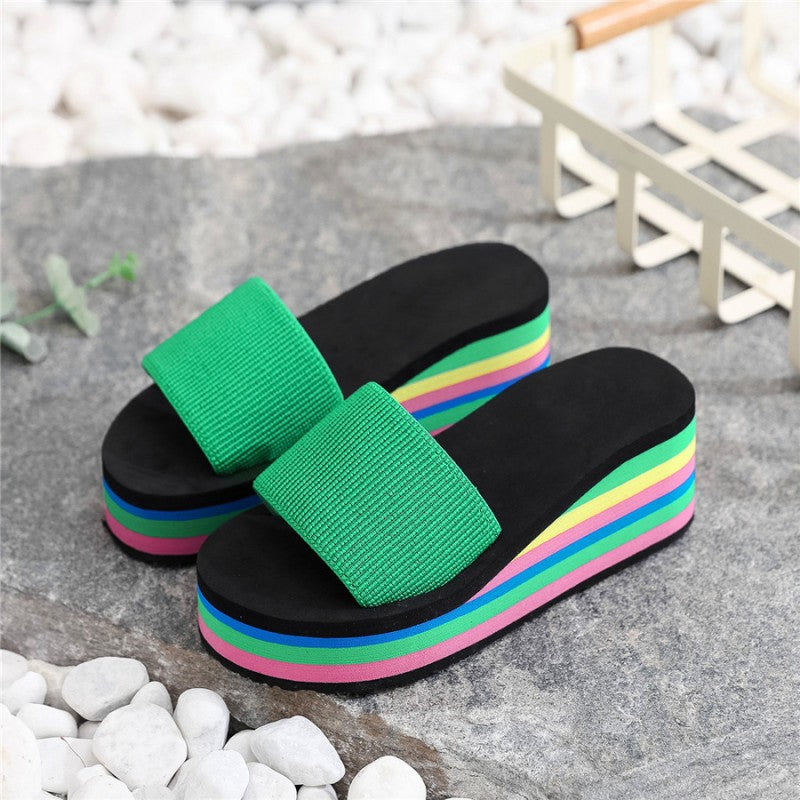 🌈Női alkalmi flip flop szivárványos talppal" can be rewritten as:

"🌈Női szivárványos talpú alkalmi flip flop