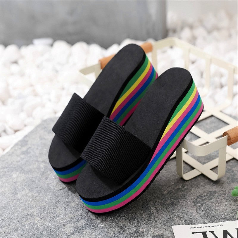 🌈Női alkalmi flip flop szivárványos talppal" can be rewritten as:

"🌈Női szivárványos talpú alkalmi flip flop